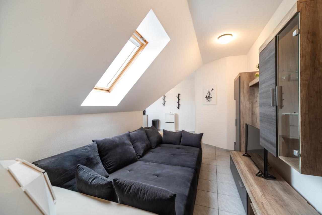 Grand Apartmanház Gyenesdiás Esterno foto