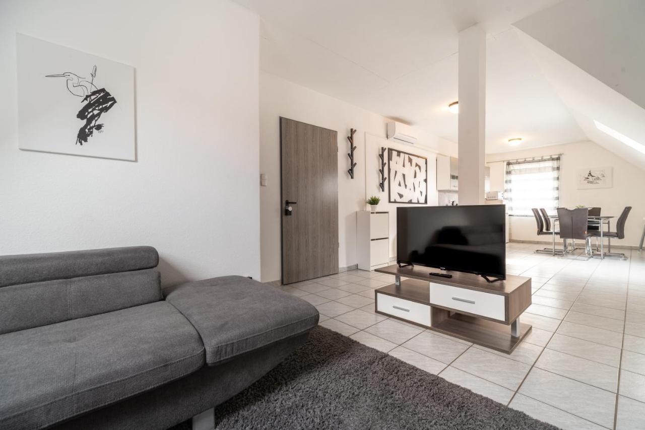 Grand Apartmanház Gyenesdiás Esterno foto