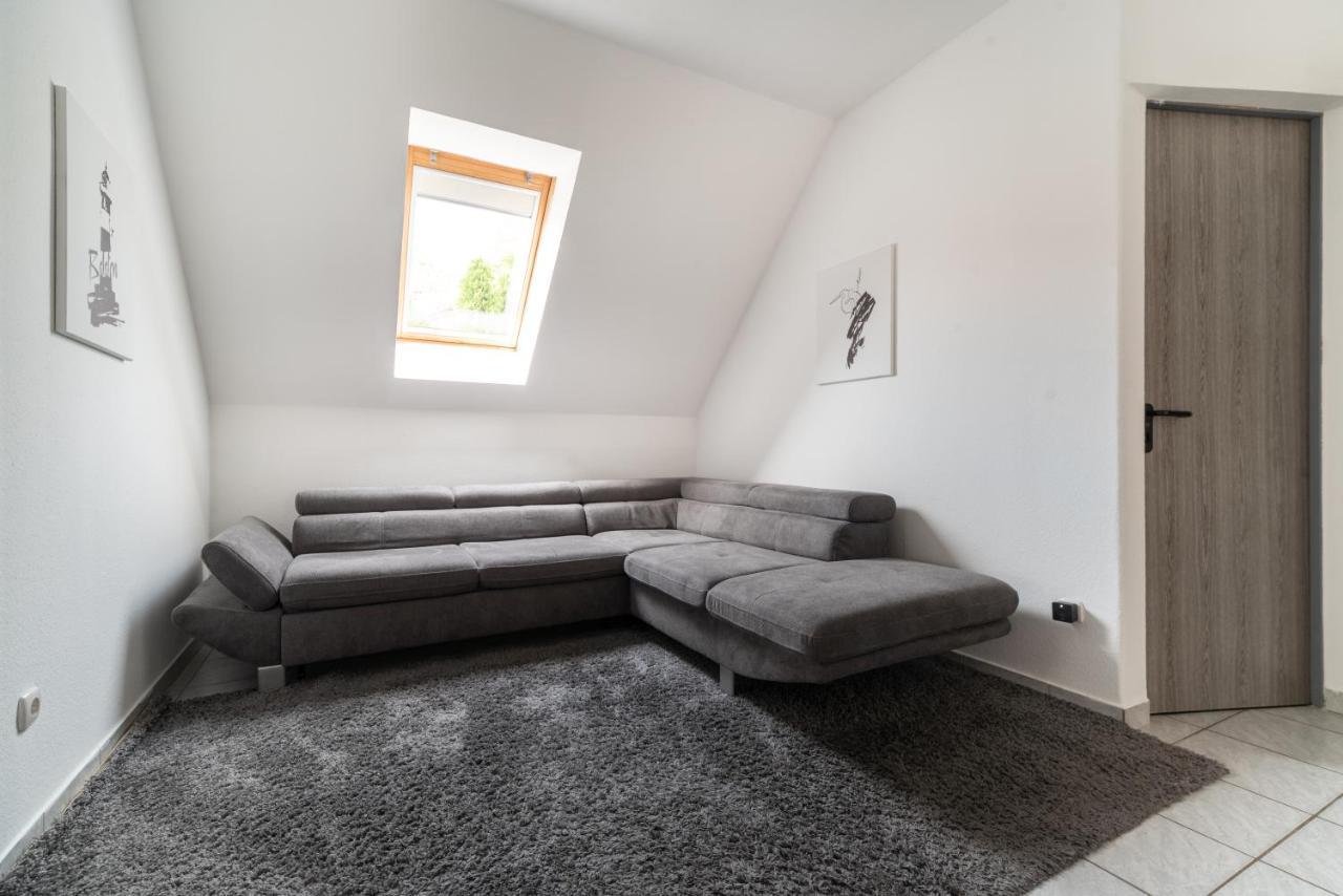 Grand Apartmanház Gyenesdiás Esterno foto