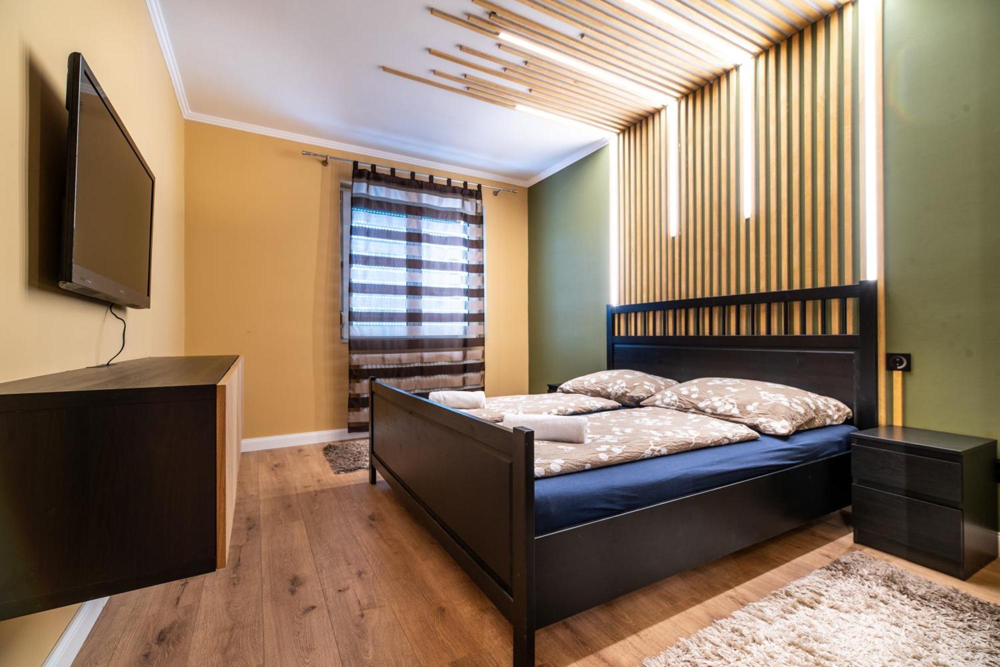 Grand Apartmanház Gyenesdiás Esterno foto