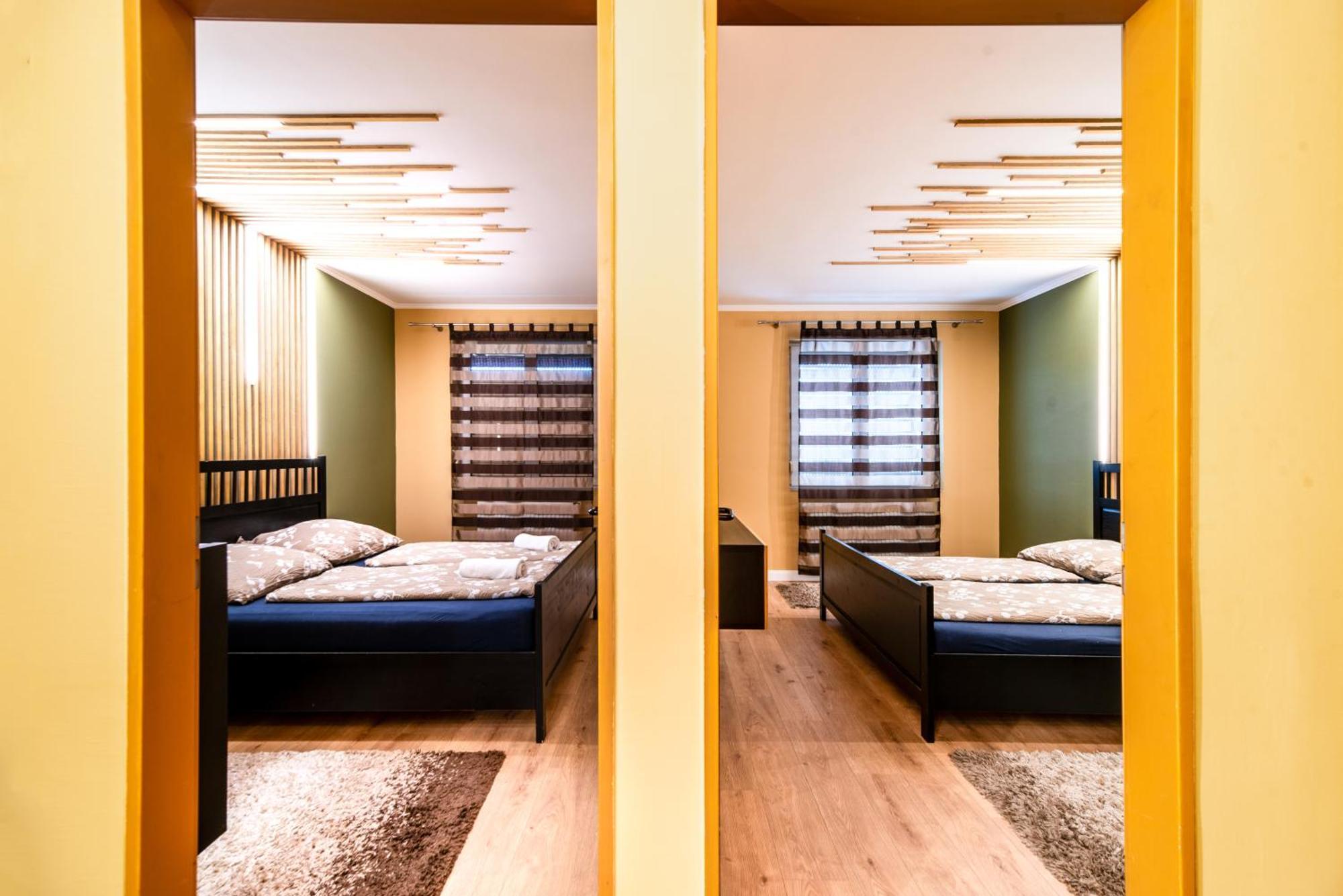 Grand Apartmanház Gyenesdiás Esterno foto