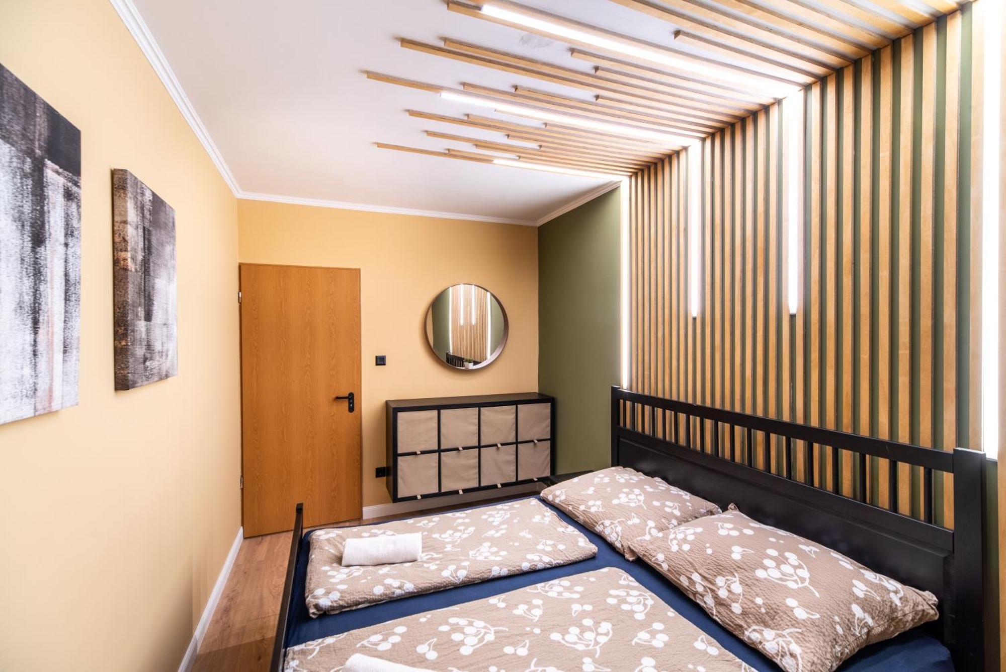 Grand Apartmanház Gyenesdiás Esterno foto