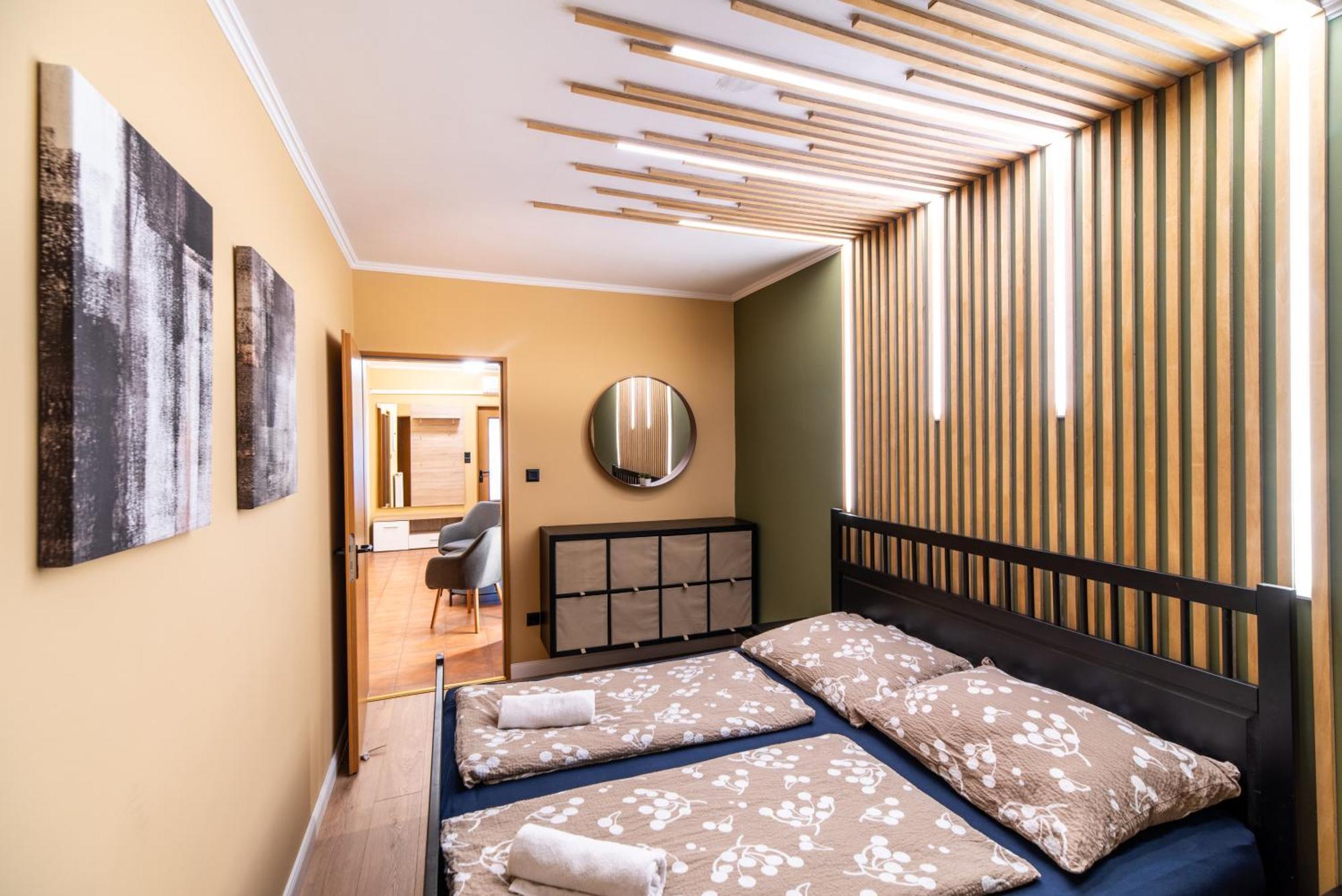Grand Apartmanház Gyenesdiás Esterno foto